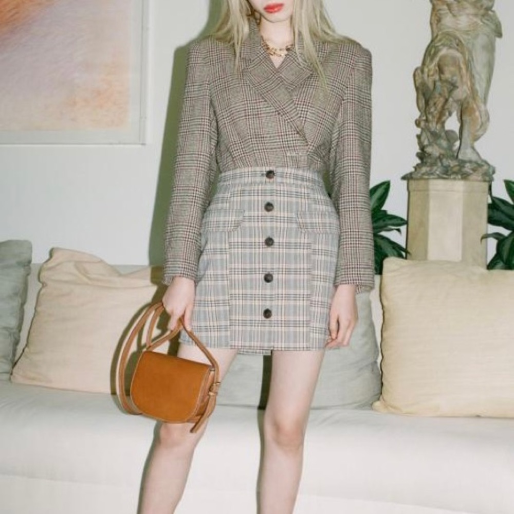 BNWT urban outfitters plaid skirt